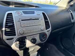 Hyundai i 20 2012 1.4 DIESEL-thumb-6