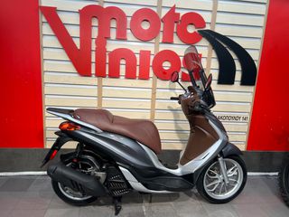 Piaggio Medley 150 2019-thumb-1
