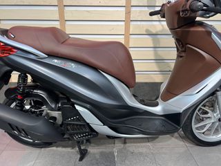 Piaggio Medley 150 2019-thumb-7