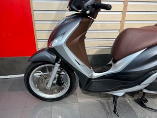 Piaggio Medley 150 2019-thumb-19