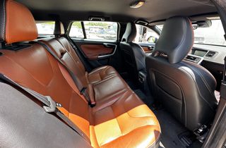 Volvo V60 2015 D2 *Ελληνικής αντιπροσωπείας-thumb-14