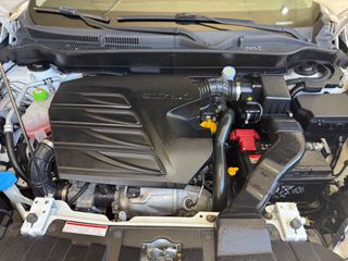 Suzuki Vitara 2016 GLE | 4X4 | DDIS | CRS MOTORS-thumb-33