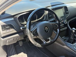 Renault Talisman 2016-thumb-20