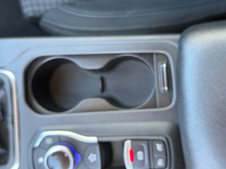 Renault Talisman 2016-thumb-26