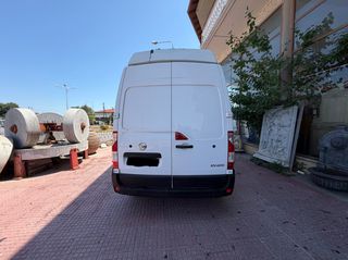 Nissan NV 400 2020-thumb-5