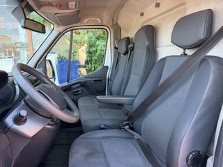 Nissan NV 400 2020-thumb-11