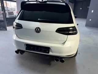Volkswagen Golf 2016 GTE DSG-thumb-5