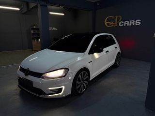Volkswagen Golf 2016 GTE DSG-thumb-9