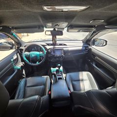 Toyota Hilux 2022-thumb-8