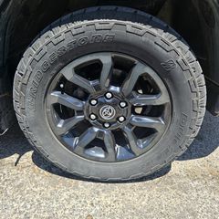 Toyota Hilux 2022-thumb-14