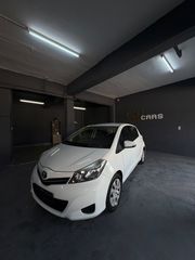 Toyota Yaris 2014-thumb-1