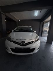 Toyota Yaris 2014-thumb-2