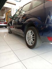 Ford Focus 2000-thumb-11