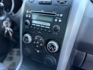 Suzuki Grand Vitara 2005-thumb-17