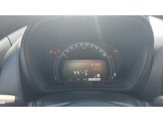 Toyota Aygo 2023 X-PLAY CLIMA SMART KEY-thumb-14