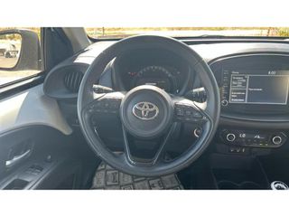 Toyota Aygo 2023 X-PLAY CLIMA SMART KEY-thumb-13