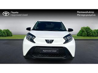 Toyota Aygo 2023 X-PLAY CLIMA SMART KEY-thumb-3