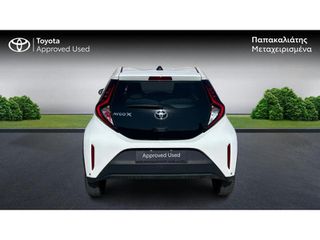 Toyota Aygo 2023 X-PLAY CLIMA SMART KEY-thumb-6