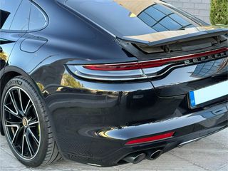 Porsche Panamera 2023 4S E-Hybrid Facelift Full Options / Porsche Approved-thumb-10