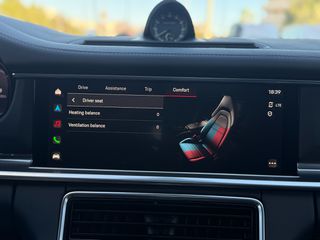 Porsche Panamera 2023 4S E-Hybrid Facelift Full Options / Porsche Approved-thumb-22