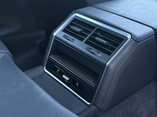 Porsche Panamera 2023 4S E-Hybrid Facelift Full Options / Porsche Approved-thumb-35