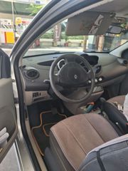 Renault Twingo 2008 2008-thumb-4