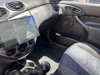 Ford Focus 2001 FOCUS 1.6-thumb-8