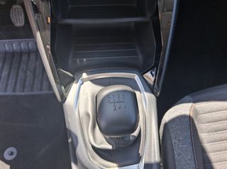 Peugeot 2008 2021 1.2 PURETECH 100 STYLE-thumb-20