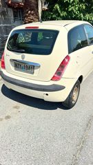 Lancia Ypsilon 2005-thumb-2