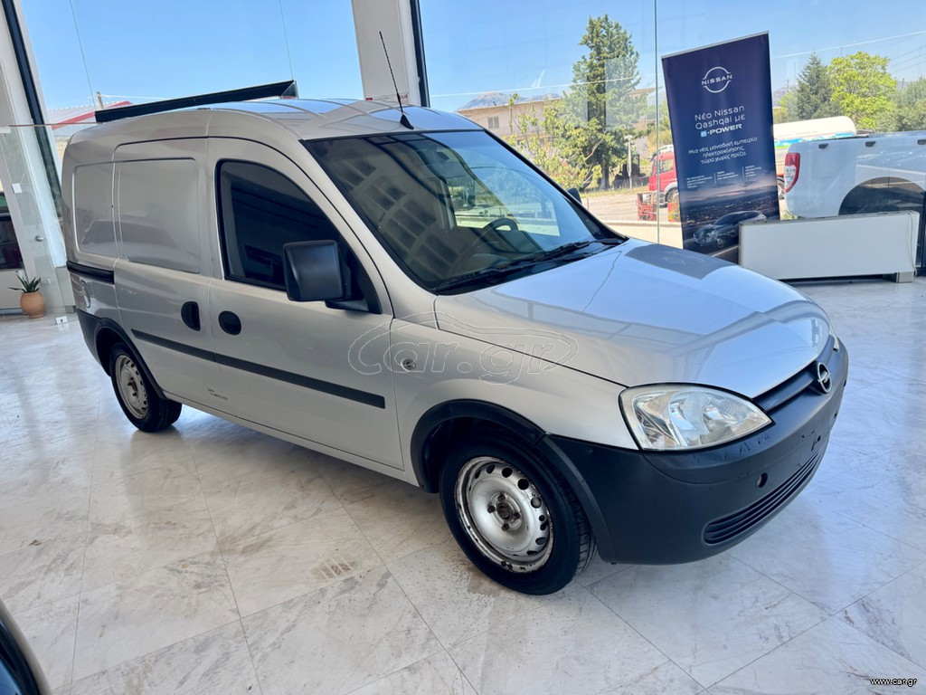 Opel Combo 2010 1.3 CDTI DIESEL