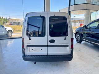 Opel Combo 2010 1.3 CDTI DIESEL-thumb-4
