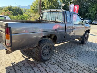 Nissan King Cab 1995 d21-thumb-4