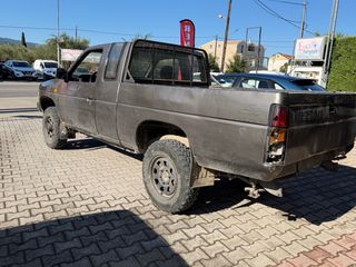 Nissan King Cab 1995 d21-thumb-5
