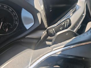 Skoda Octavia 2023 1 Χέρι FULL EXTRA-thumb-43