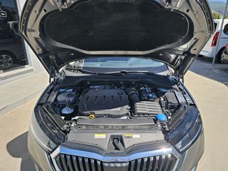 Skoda Octavia 2023 1 Χέρι FULL EXTRA-thumb-17