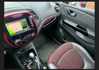 Renault Captur 2016 automatic clima  keyless led navication-thumb-10