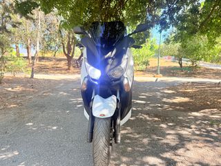 Yamaha XMAX 400 2016 XMAX 400 ABS-thumb-2
