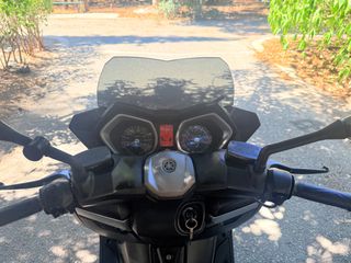 Yamaha XMAX 400 2016 XMAX 400 ABS-thumb-5