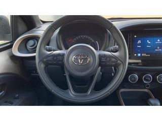 Toyota Aygo (X) 2022 X-PULSE 1.0P CVT-thumb-9