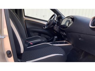 Toyota Aygo (X) 2022 X-PULSE 1.0P CVT-thumb-11