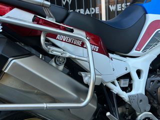 Honda CRF 1000 2018 Africa Twin 30th Anniversary + Honda Τριβαλιτσο-thumb-30
