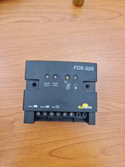 Fox 320 marine ηλιακός φορτιστής για 2 μπαταρίες