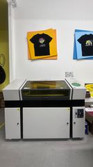 Roland VersaUV LEF-300 UV Flatbed Printer