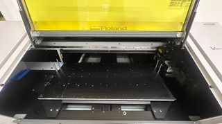 Roland VersaUV LEF-300 UV Flatbed Printer-thumb-3