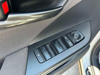 Toyota C-HR 2024 ΕΛΛΗΝΙΚΟ ΕΓΓΥΗΣΗ  ΜΥ2024  14600 ΧΛΜ !-thumb-13