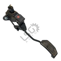 Πενταλ γκαζιού Toyota Avensis III 2009-2015