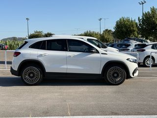 Mercedes-Benz EQA 2021 250 AMG Line, Ambient,  Alcantara, 98% Υγεία Μπαταρίας.-thumb-10