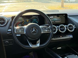 Mercedes-Benz EQA 2021 250 AMG Line, Ambient,  Alcantara, 98% Υγεία Μπαταρίας.-thumb-14