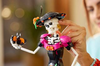 LEGO IDEAS 21372 La Catrina-thumb-4