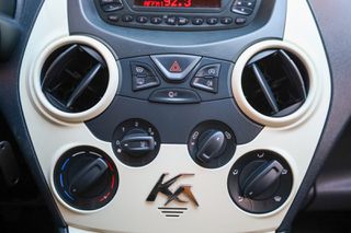 Ford Ka 2014 1.2 70hp Cool Sound Edition (ΖΑΝΤΕΣ-ΘΕΡΜΑΙΝΟΜΕΝΑ)-thumb-21